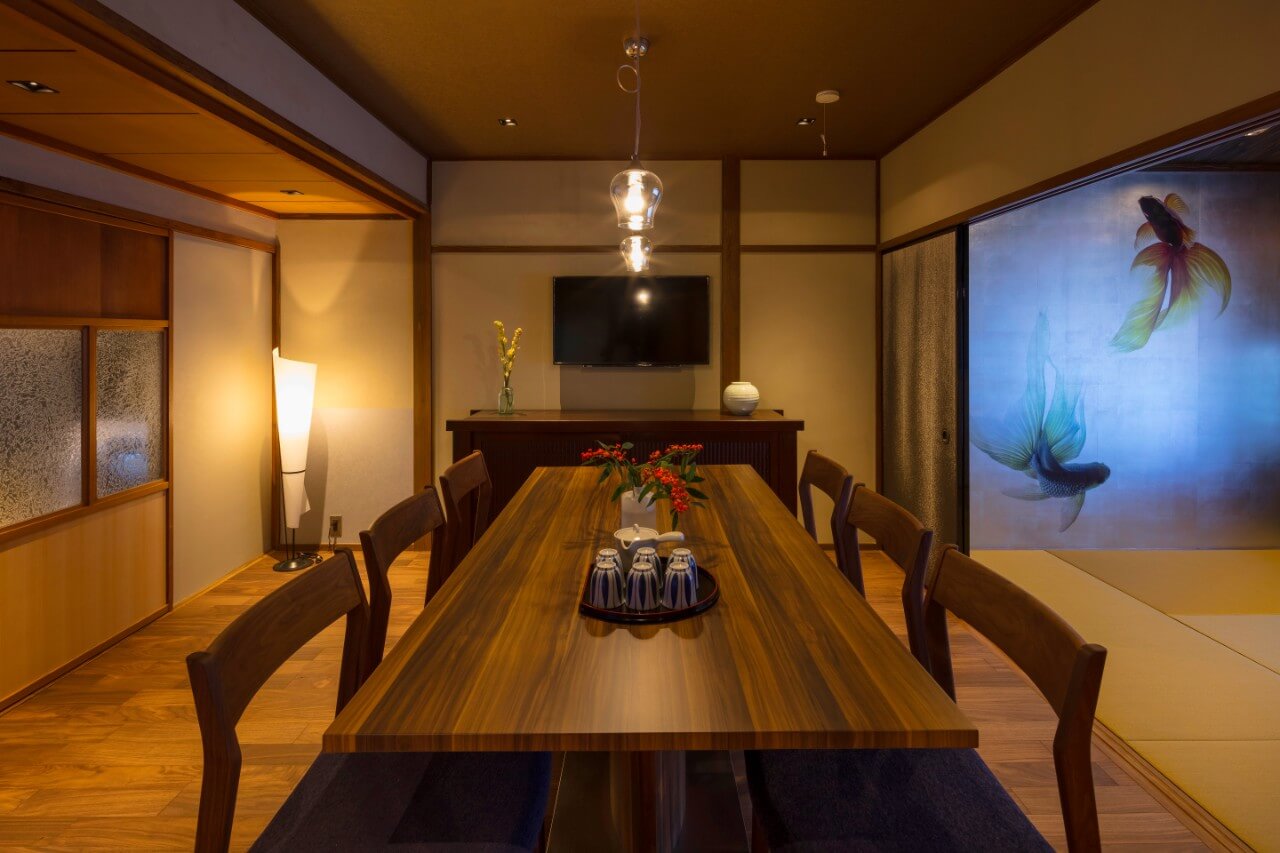 彦三町 銀の間 〈一棟貸し町家〉