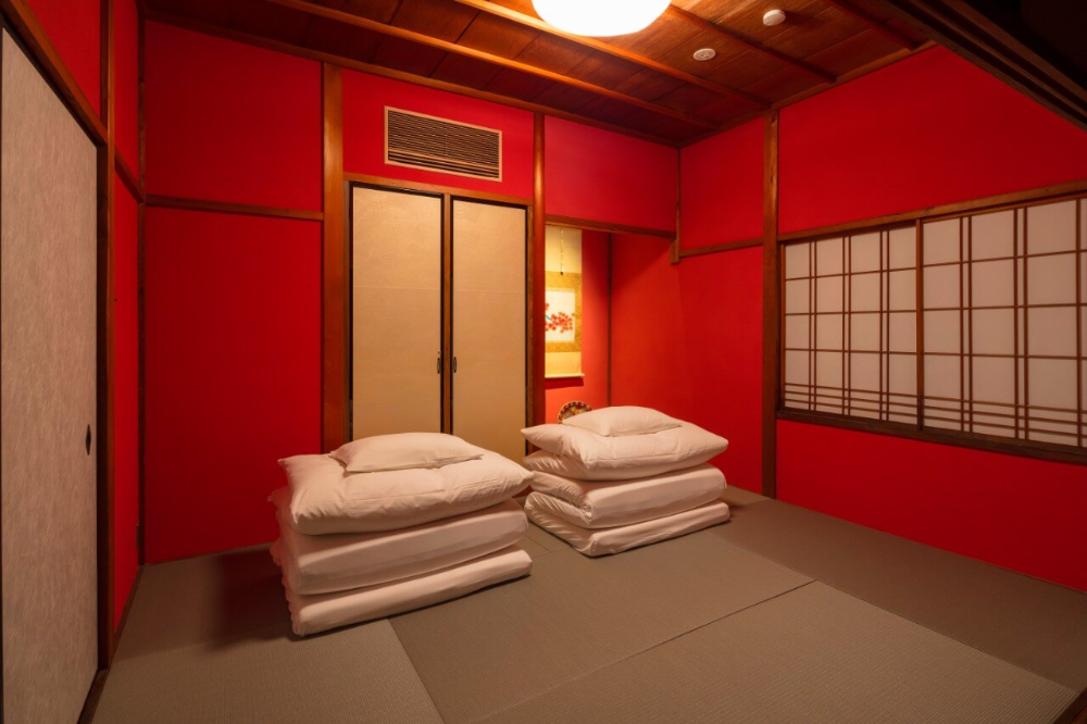 彦三町 金の間 〈一棟貸し町家〉