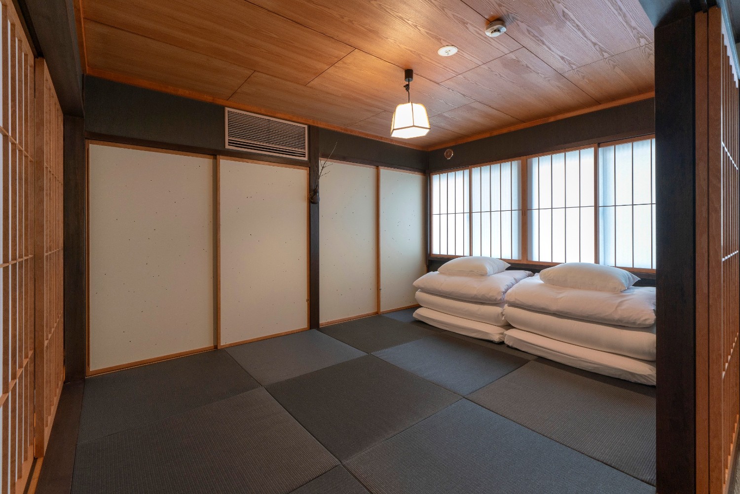 武蔵 藍の辻 – あいのつじ 〈一棟貸し町家〉