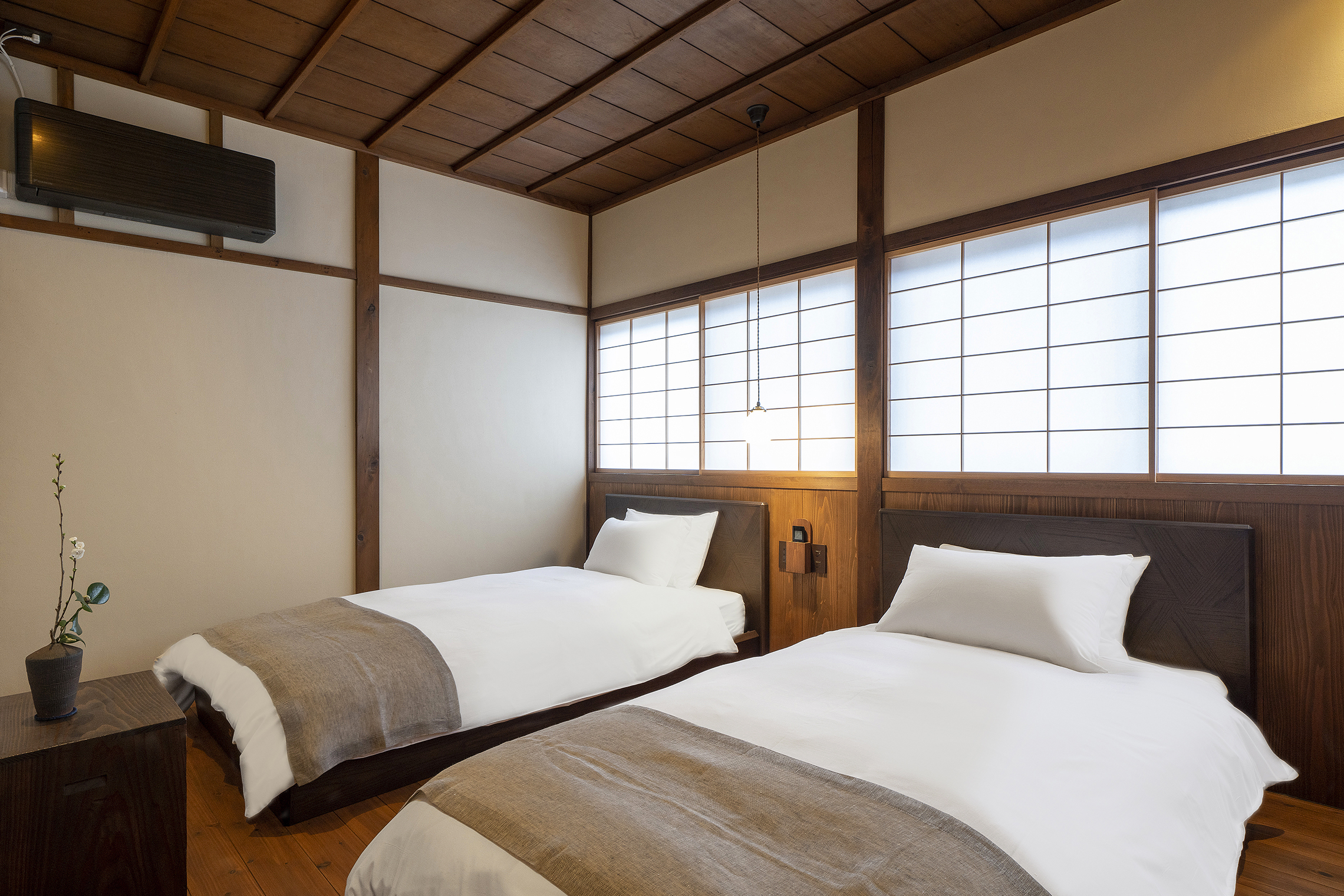 くろほろ 〈一棟貸し町家〉