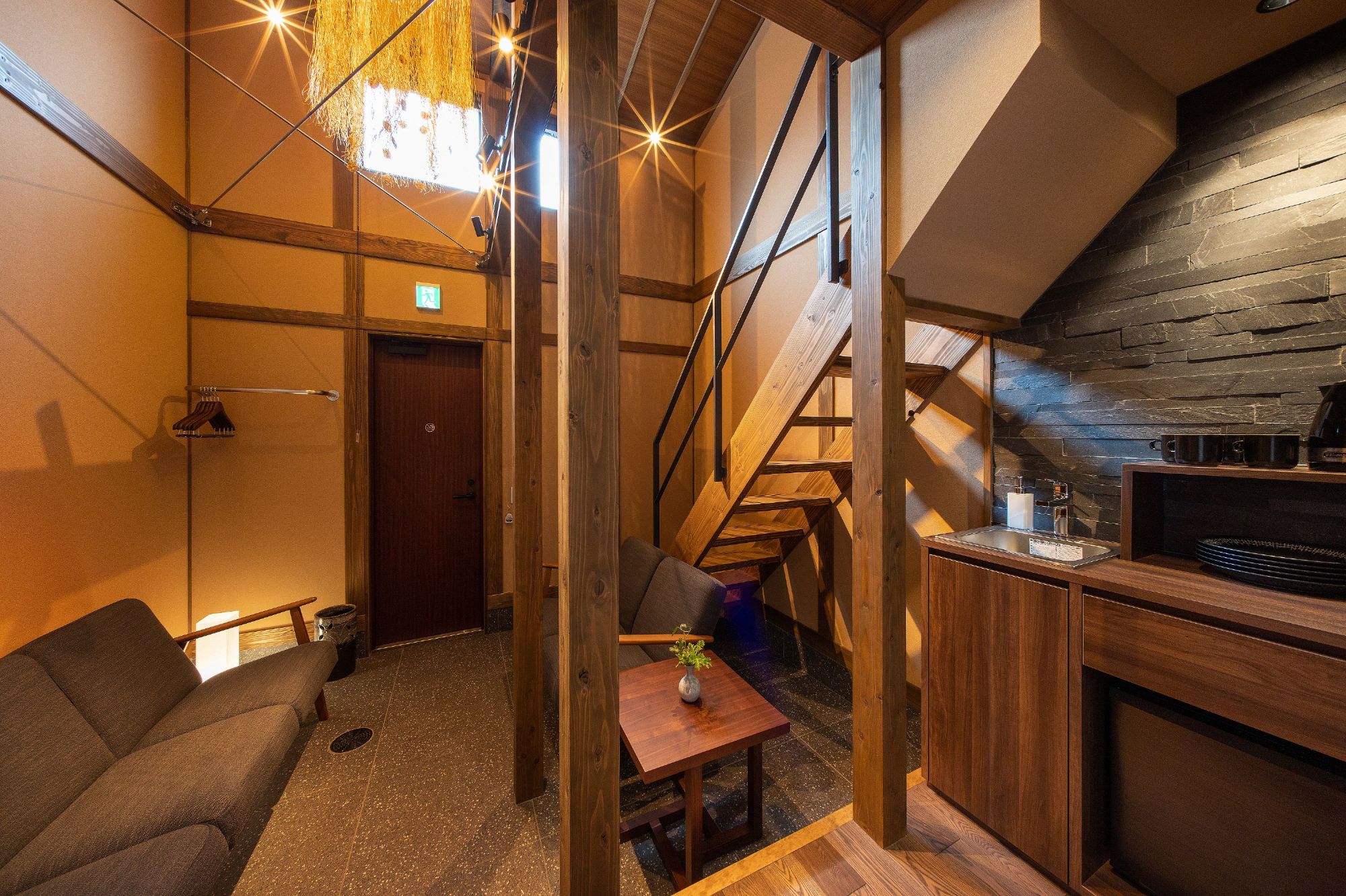 かがび 水引 〈一棟貸し町家〉