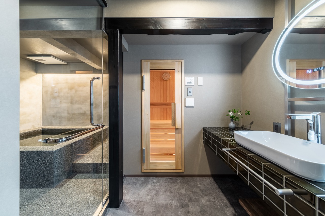 山水居 – さんすいきょ 〈一棟貸し町家〉