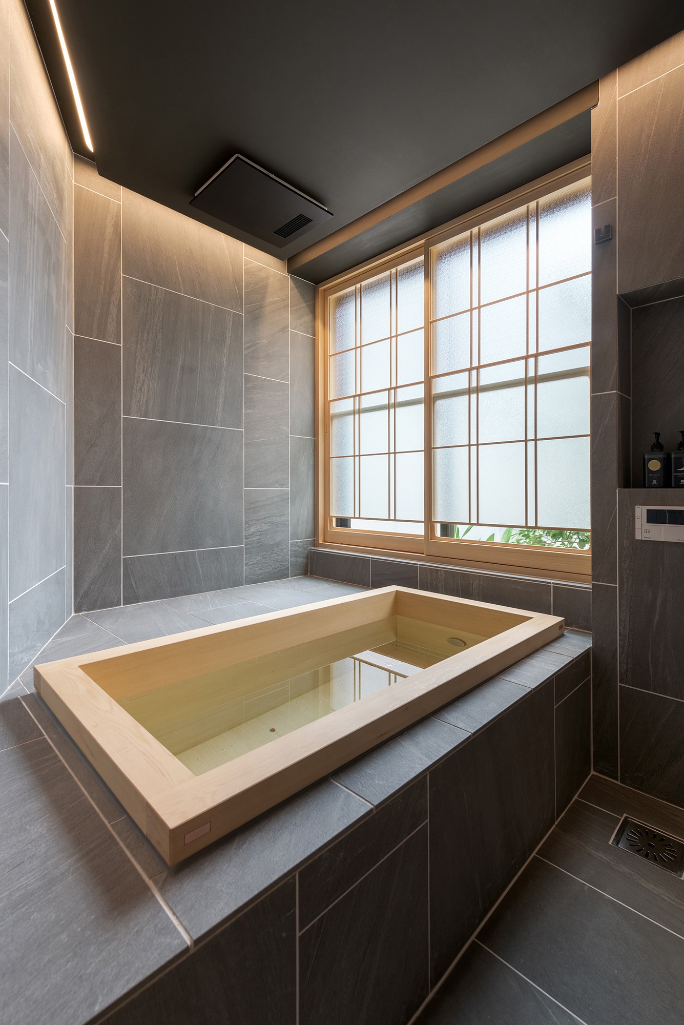 竪町 かなた 〈一棟貸し町家〉