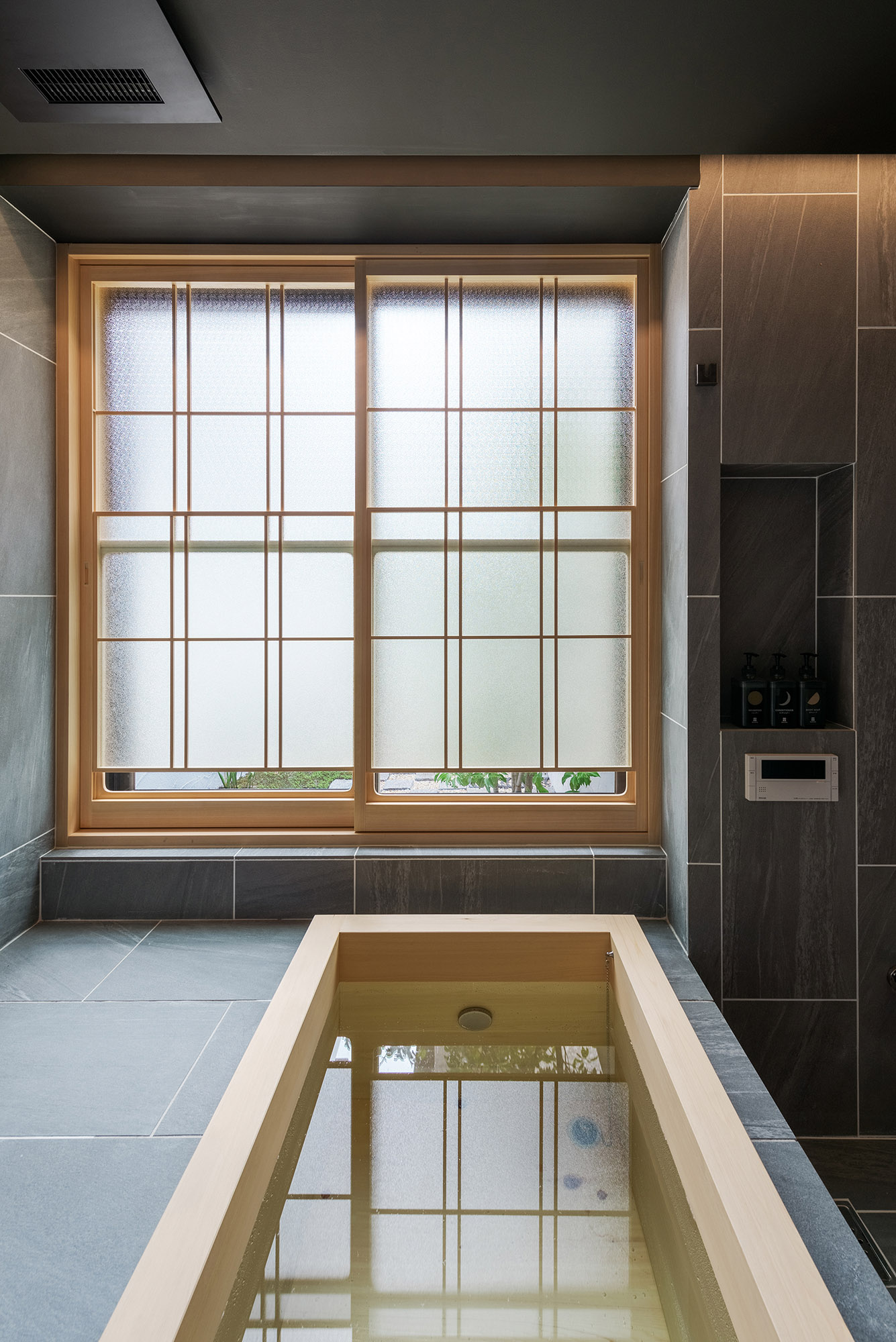 竪町 かなた 〈一棟貸し町家〉