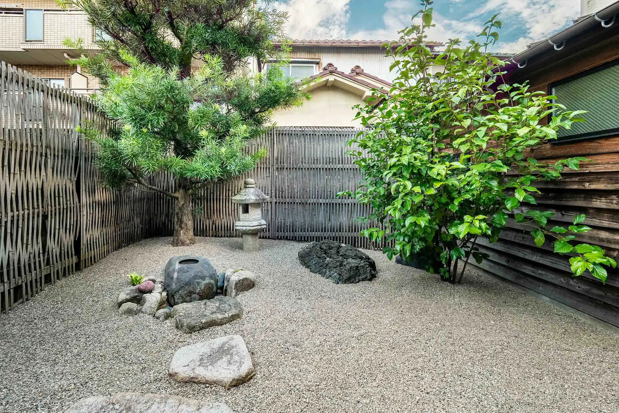 東山かげろひ 〈一棟貸し町家〉