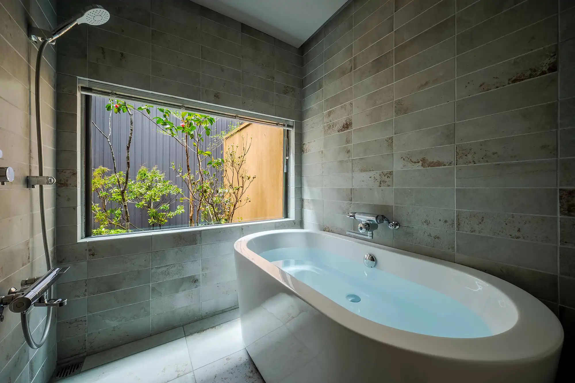 彦三町 翠響 – すいき 〈一棟貸し町家〉