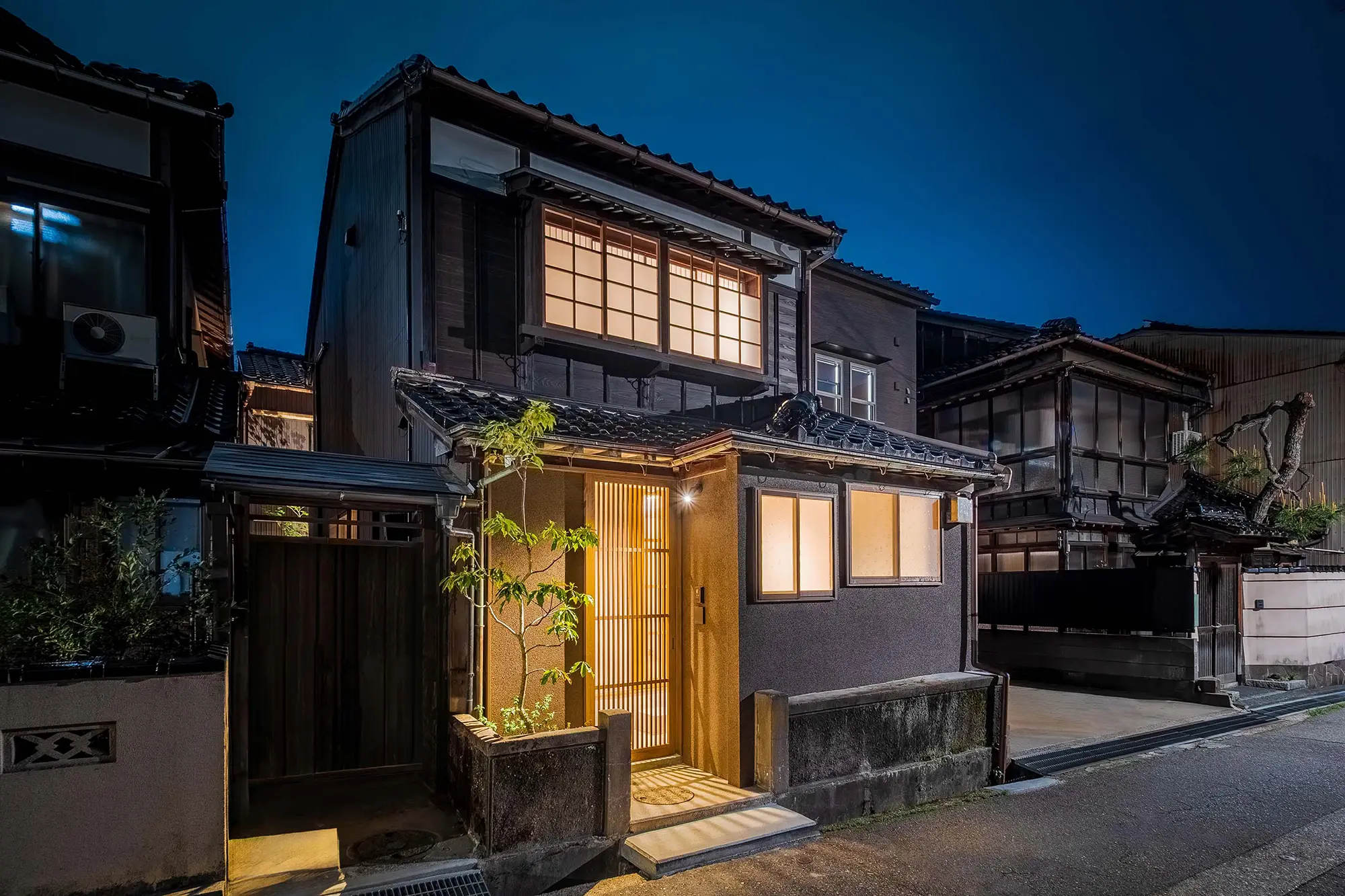 彦三町 翠響 – すいき 〈一棟貸し町家〉